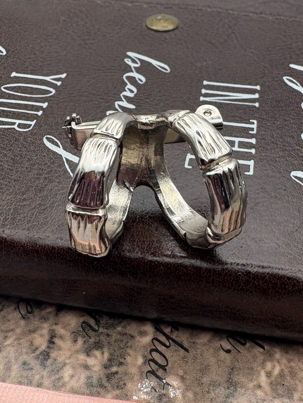 Signed Karma Silver Tone Abstract Loop Brooch Modernist Artwear